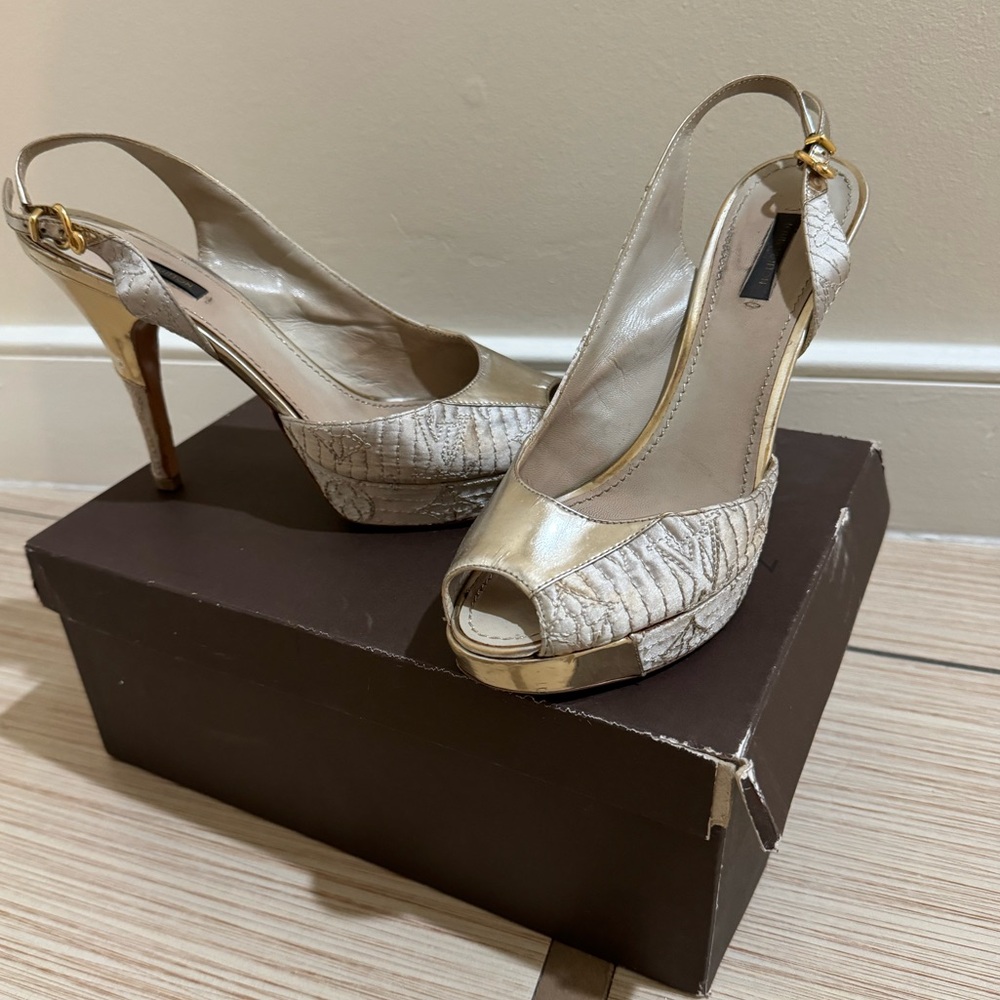 Louis Vuitton Satin Metallic Gold Motard Piccadilly Peep Toe Slingback Platform